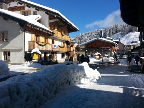 Loc'Hotel Alpen Sports ziemā