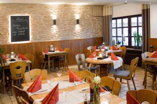 Ресторан / где поесть в Hotel-Restaurant Im Goldenen Grund