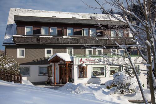 Gästehaus Behle-Schäperken om vinteren