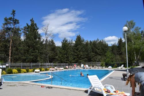 Swimming pool sa o malapit sa Velingrad Balneohotel