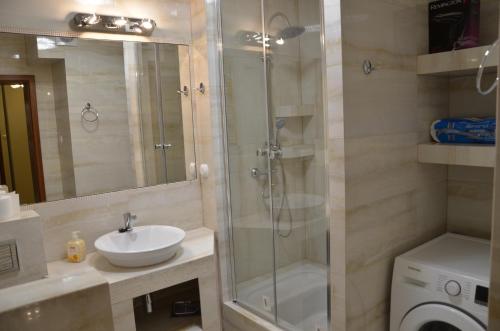 Luksusowy Apartament przy Plaży Niegocin 욕실