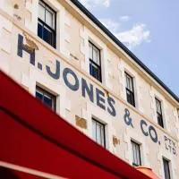 The Henry Jones Art Hotel, hotel i Hobart