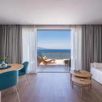 Glow Boutique Hotel & Suites, hotel in Sarandë