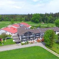 Farbinger Hof, hotel di Bernau am Chiemsee