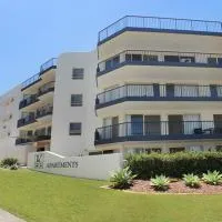 Kings Way Apartments, hotelli kohteessa Caloundra