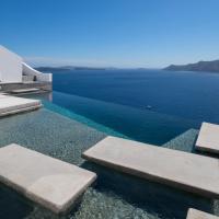 Echoes Luxury Suites، فندق في Oia Caldera، أويا