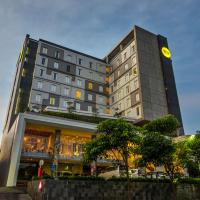 Yello Hotel Jemursari, hotel v destinácii Surabaya (Jemursari)