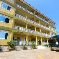 Karibu BB Suites, hótel í Entebbe