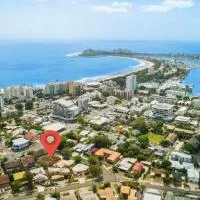 2 Bedroom Unit Mooloolaba- Walk to the Beach, khách sạn ở Mooloolaba