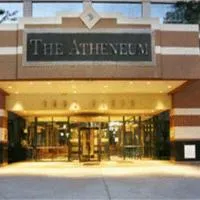 Atheneum Suite Hotel, hotel din Detroit