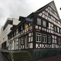 Hotel Löwen, hôtel à Lahr/Schwarzwald