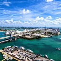 Holiday Inn Hotel Port of Miami-Downtown by IHG, hotel u Majamiju