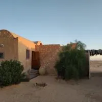 Grand Sud, la maison de sable, hotel Douzban