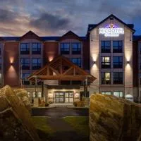 Microtel Inn & Suites by Wyndham Mont Tremblant: Mont-Tremblant şehrinde bir otel