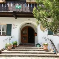 Pension Karner, hotel en Mittenwald