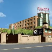 Ramada by Wyndham Multan, hotel sa Multan