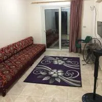 AC, Wi-Fi Shahrazad Beach Apartment-2, hotel v mestu Alexandria