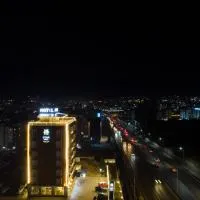 Star Hill Hotel, hotel em Pristina