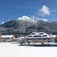 Wellnesshotel Schönruh - Adults only: Seefeld in Tirol'da bir otel