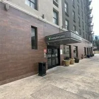 Holiday Inn Express - Dallas Downtown by IHG, hotel di Dallas