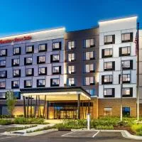 Hampton Inn & Suites Raleigh Midtown, NC, hotel u gradu Rali