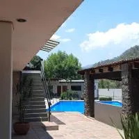 Hotel el Arco, hotell i Valle de Bravo