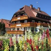 Hotel Zartenbach B&B, готель у місті Гінтерцартен