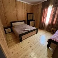 Guesthouse Miranda, hotel di Ushguli