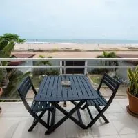 Duplex avec vue exceptionnelle sur la mer，黑角的飯店