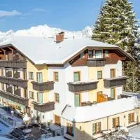 Appartement- und Wellnesshotel Charlotte - 3 Sterne Superior: Seefeld in Tirol'da bir otel