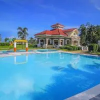 Modern 4 Bedroom House I Close to Malls I Swimming Pool I Maximum 12 Guests I by Bleuspace, hôtel à Tagum