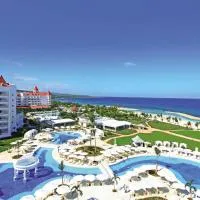 Bahia Principe Luxury Runaway Bay - Adults Only All Inclusive, hotel Runaway Bayben