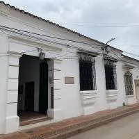 Hotel San Andrés Mompox Ubicados en el Centro Histórico, ξενοδοχείο σε Mompos