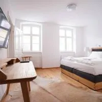 Authentic Austrian Flat in the South of Vienna, hotel sa Mödling