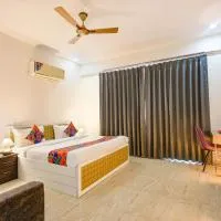 FabHotel AR Suites, hotel v destinácii Gurugram