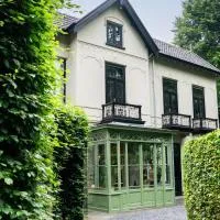 Boutique hotel Villa Trompenberg, hotel u gradu 'Hilversum'