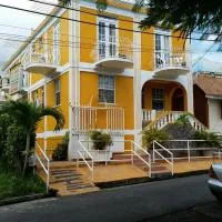 St. James Guesthouse, hótel í Roseau