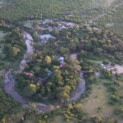 Fig Tree Camp - Maasai Mara