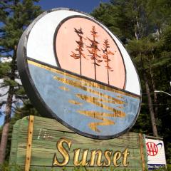 Sunset Motor Inn