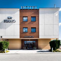 Hotel Piano