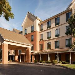 Best Western Plus Kalamazoo Suites