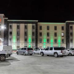 Comfort Suites - University