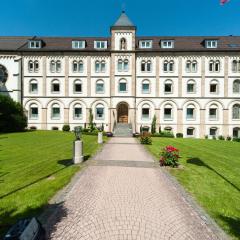 St. Bonifatiuskloster - Geistliches Zentrum