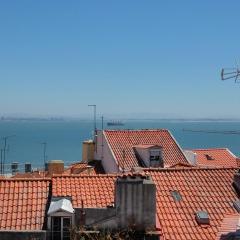 Alfama Terrace