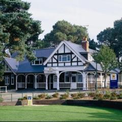 The Lodge At Meyrick Park