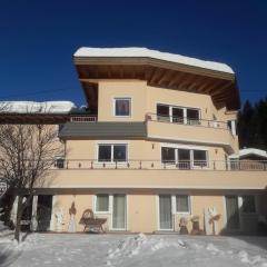 Apart la Montagnia