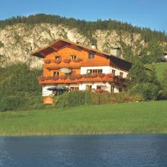 Haus Seeblick am See