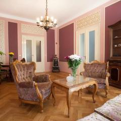 Vladislavova luxury apartment