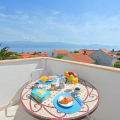 Apartments Residence Sunce Supetar - cozy base to stay and explore island Brac FREE PARKING