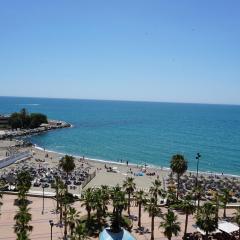 Beachfront apartment in Fuengirola with sea views